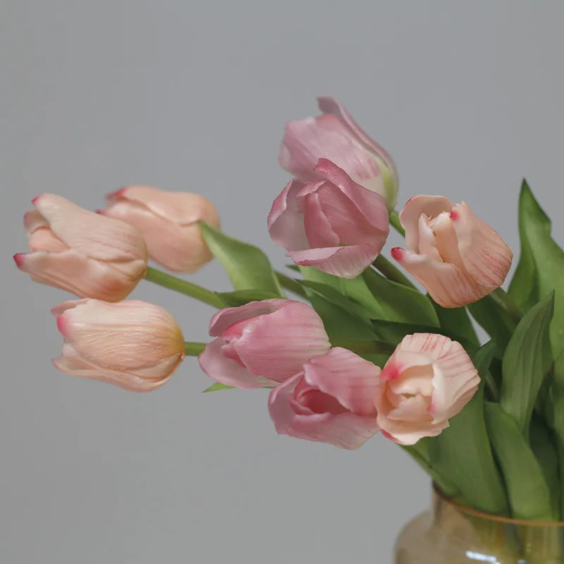 Realistic artificial tulips for wedding and party decorations - vue 3 sur 14