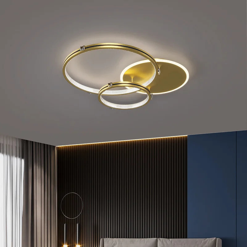 Modern minimalist gold LED ceiling light for indoor and outdoor use - vue 4 sur 10