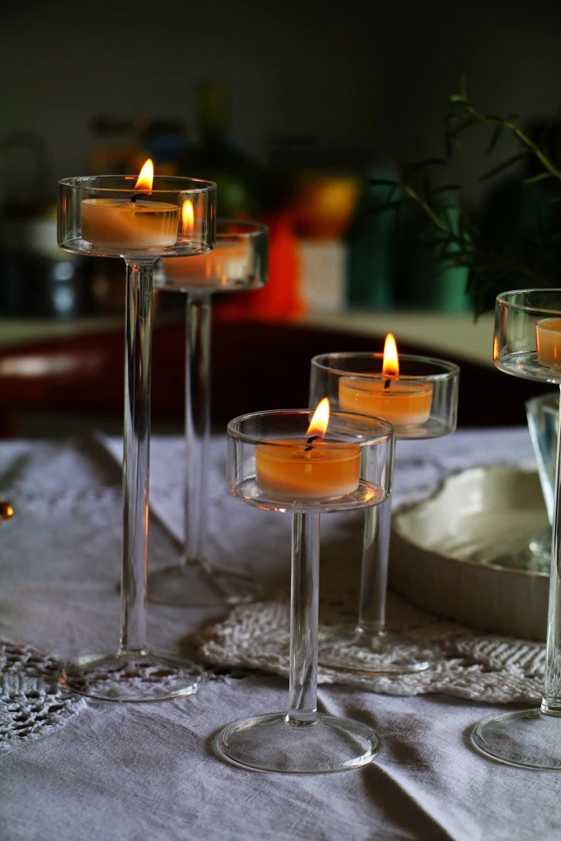 ensemble de bougeoirs en verre pour décoration de table élégante - vue 4 sur 9