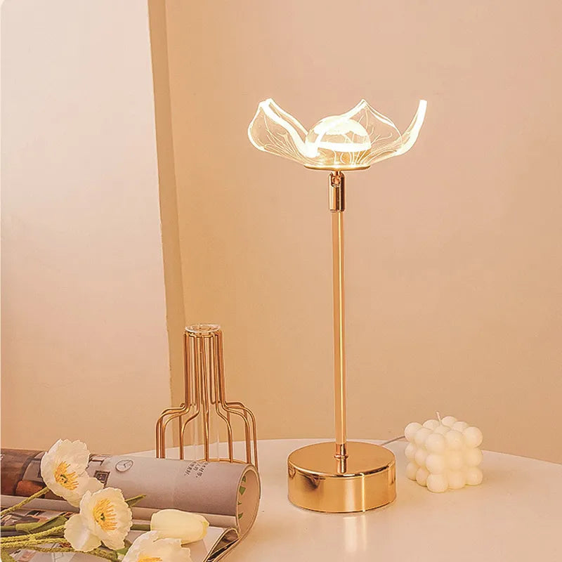 Lampe de table rétro or acrylique papillon LED lampe de bureau hôtel villa art décor LED lampe de table salon chevet LED veilleuses - vue 4 sur 14