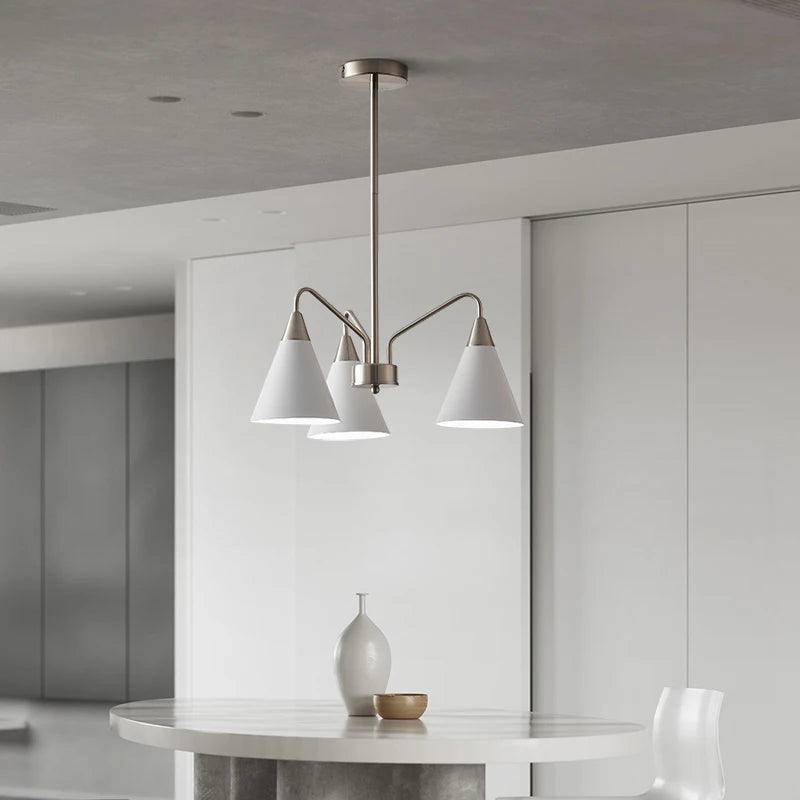 Medieval style retro iron chandelier for minimalist interior décor - vue 4 sur 8