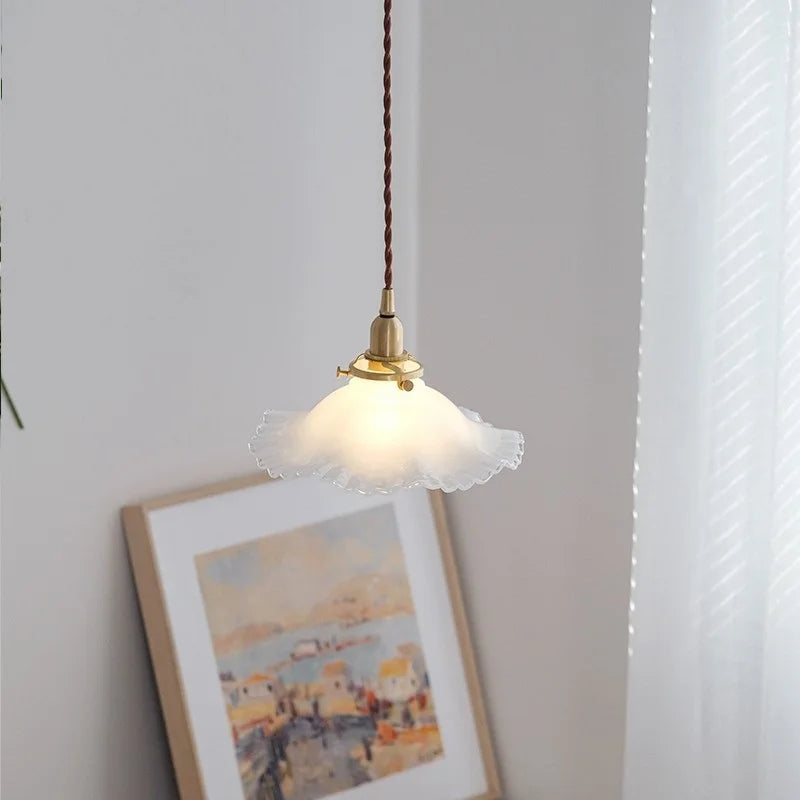 suspension en verre et laiton design nordique vintage - vue 4 sur 6