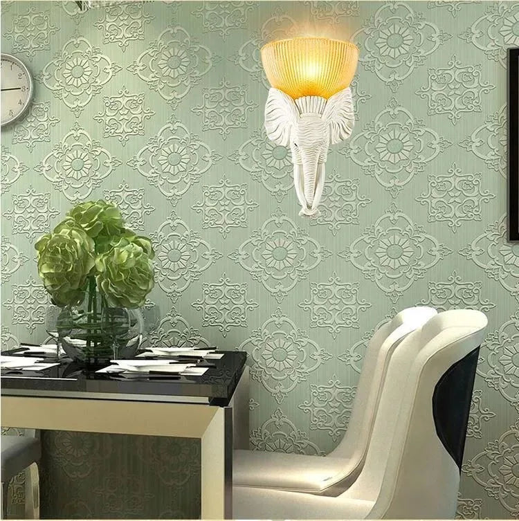 applique murale éléphant en verre et résine décorative - vue 6 sur 10