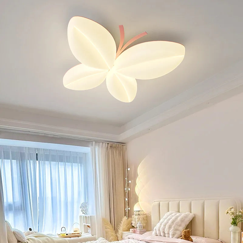 plafonnier créatif papillon pour chambre de petite fille - vue 2 sur 11