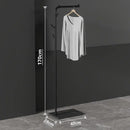 porte-vêtements nordique léger et moderne pour rangement élégant