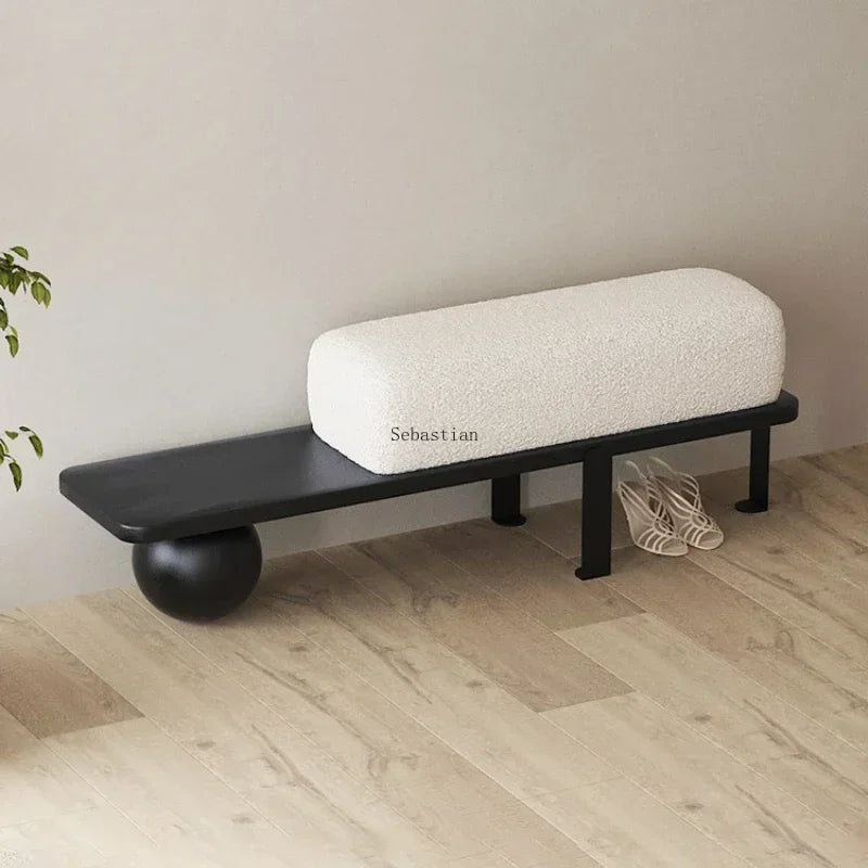 tabouret créatif pour changer de chaussures à la maison - vue 3 sur 11