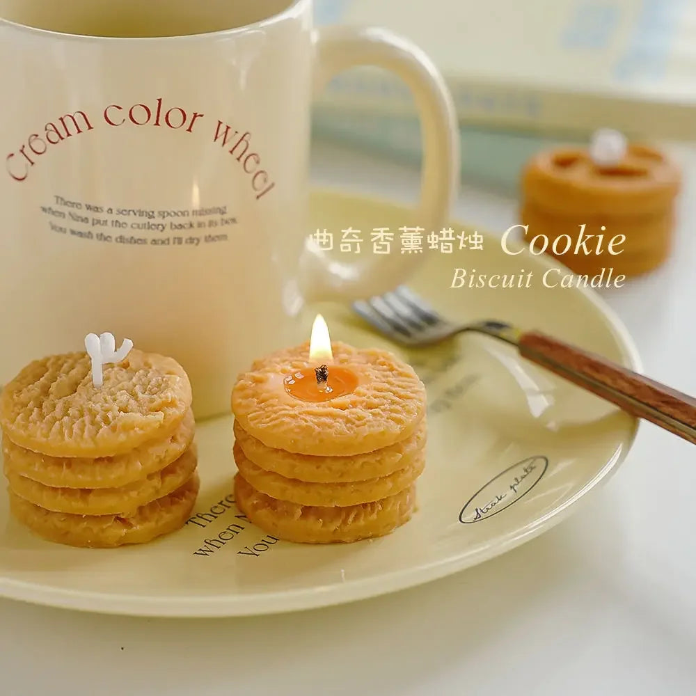 bougie parfumée biscuits créative cadeau fait main pour fille - vue 3 sur 6