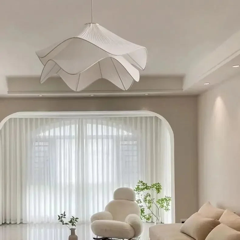 Art français tissu plissé pétale lustres nordique Ins crème Style Simple confortable salon chambre nordique décor à la maison lampes suspendues