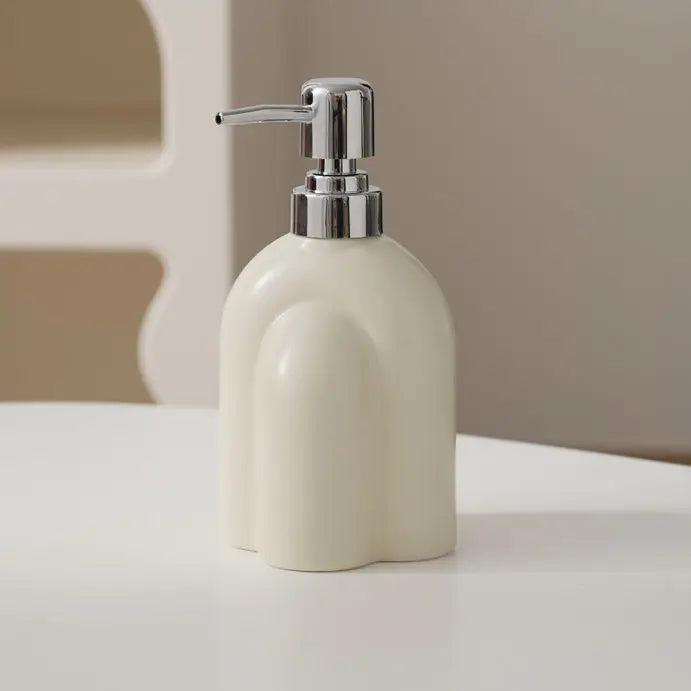 distributeur de savon en céramique portable pour shampoing et eau - vue 15 sur 21