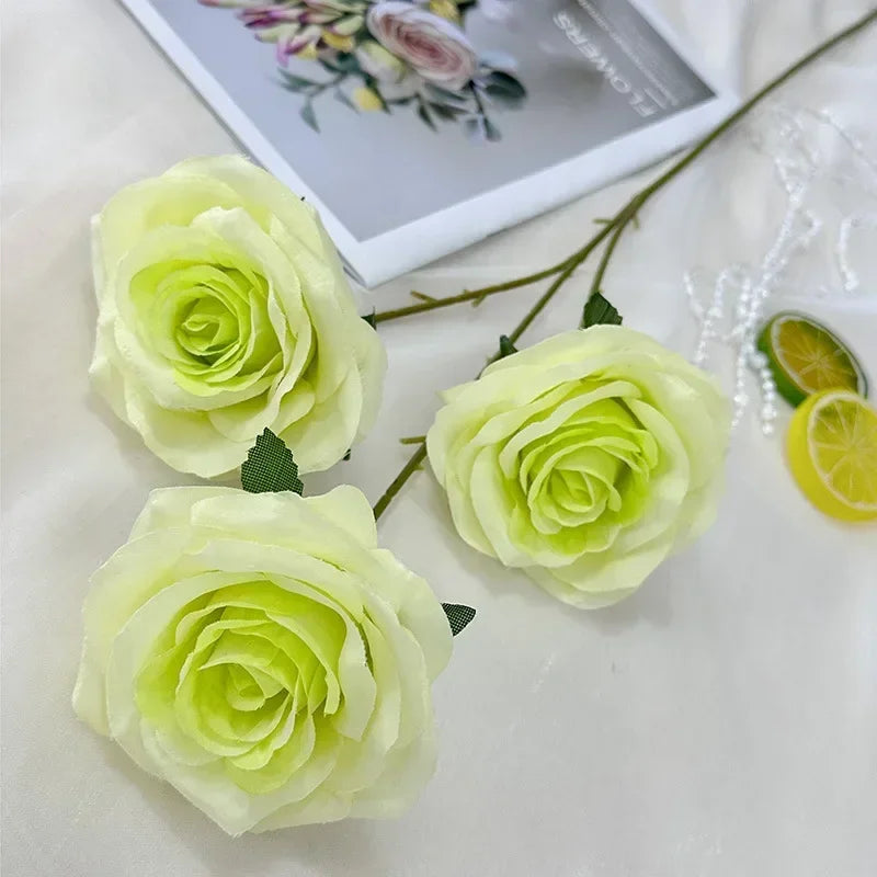 branches de roses artificielles en soie pour décoration élégante - vue 28 sur 40