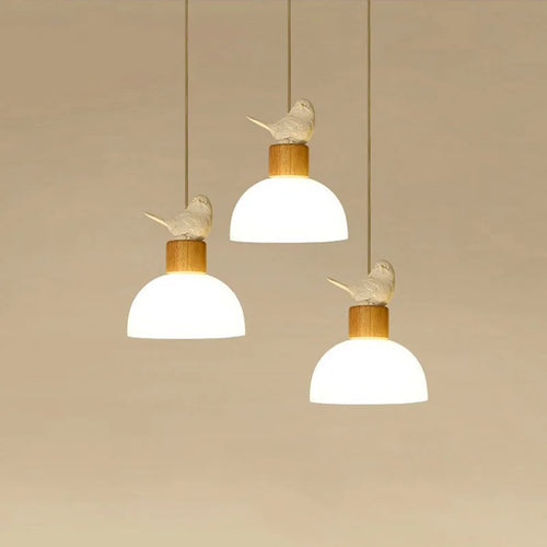 Suspension en verre nordique minimaliste