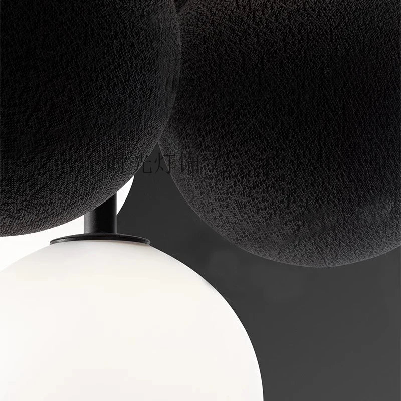 lustre créatif en velours design pour espace contemporain - vue 6 sur 12