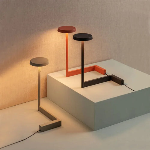 lampadaire à led design créatif pour décoration moderne