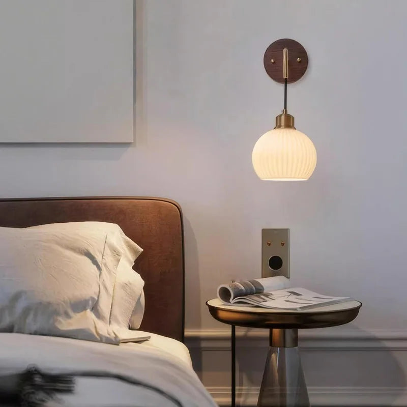 Walnut Wood Wall light, Wabi-sabi Modern style, Wall Sconces for Bedroom, Living, Corridor, Aisle balcony, Entrance Hall - vue 5 sur 7