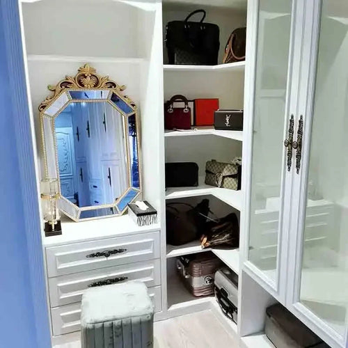 miroir décoratif suspendu nordique pour un élégant maquillage - vue 7 sur 14