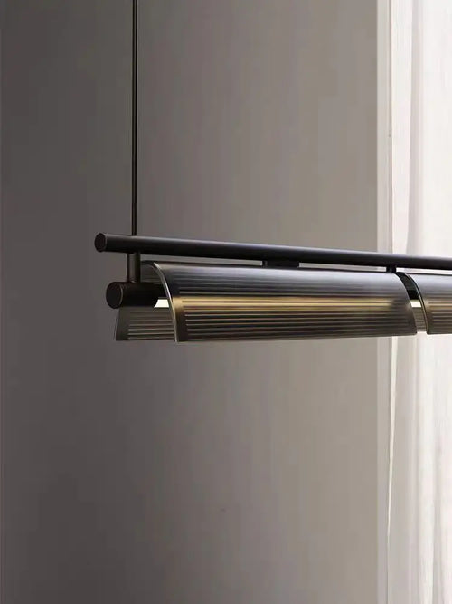Minimalist industrial pendant light for a modern and elegant décor