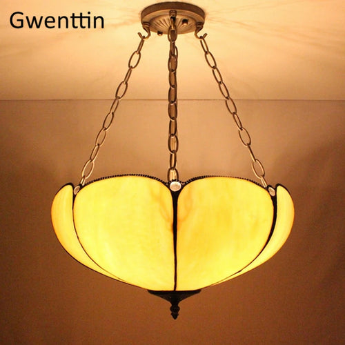 lustre tiffany en verre teinté pour décoration intérieure