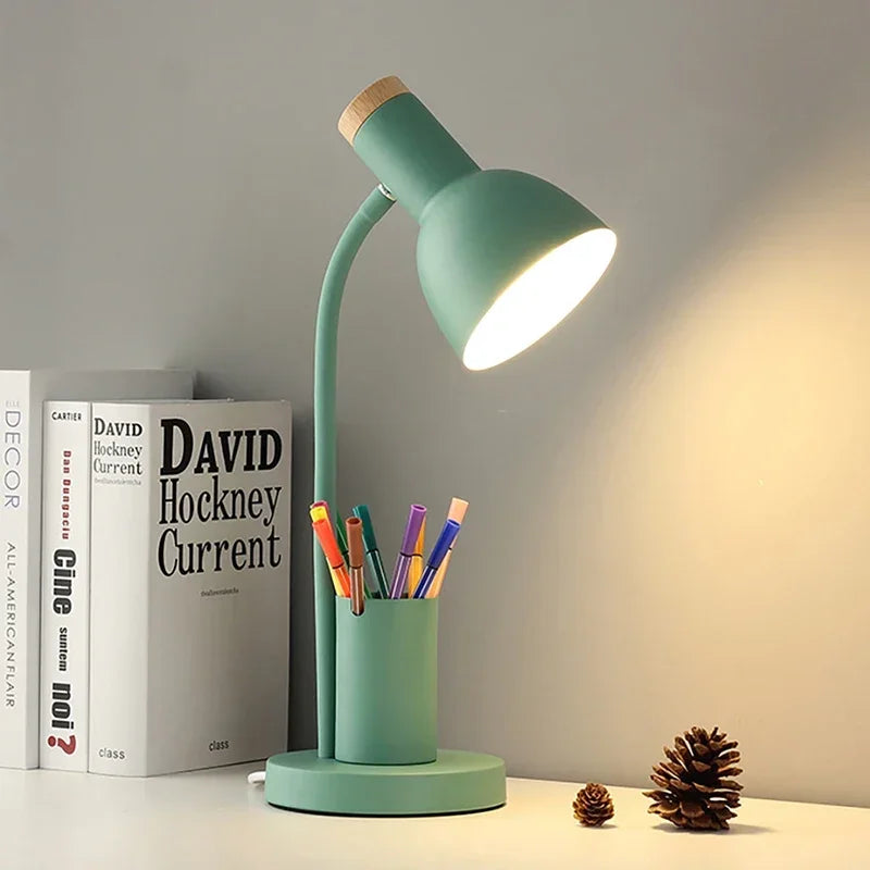 lampe de bureau créative nordique avec porte-stylo led décoratif - vue 3 sur 11
