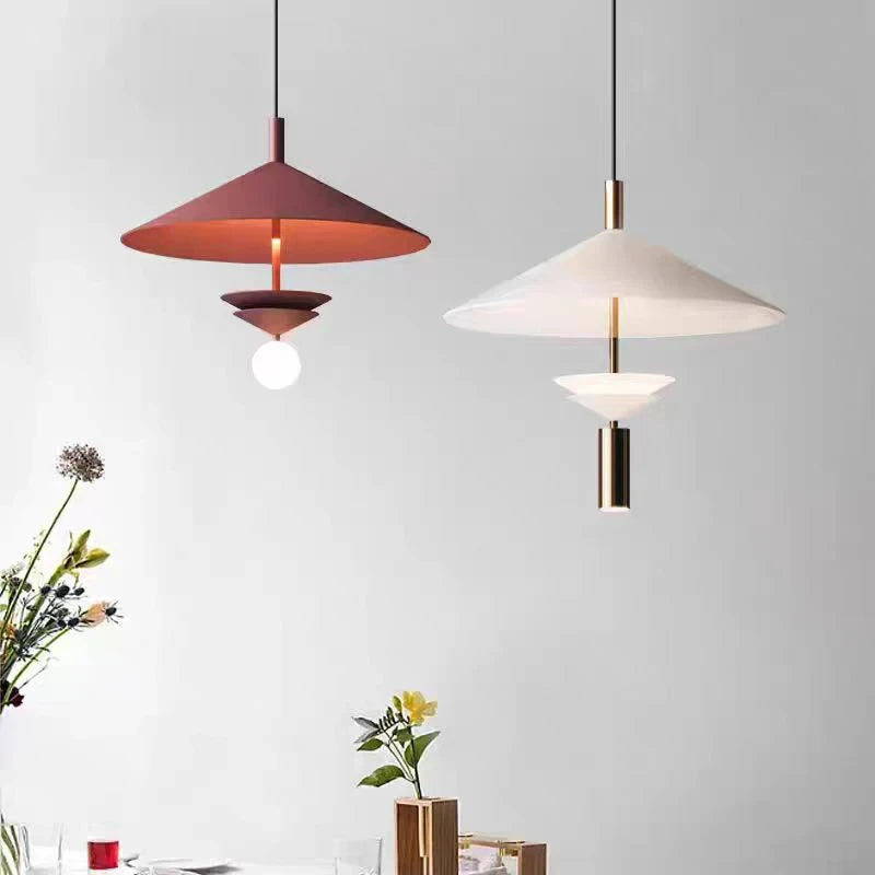 style de lampe suspendue en métal - vue 4 sur 14