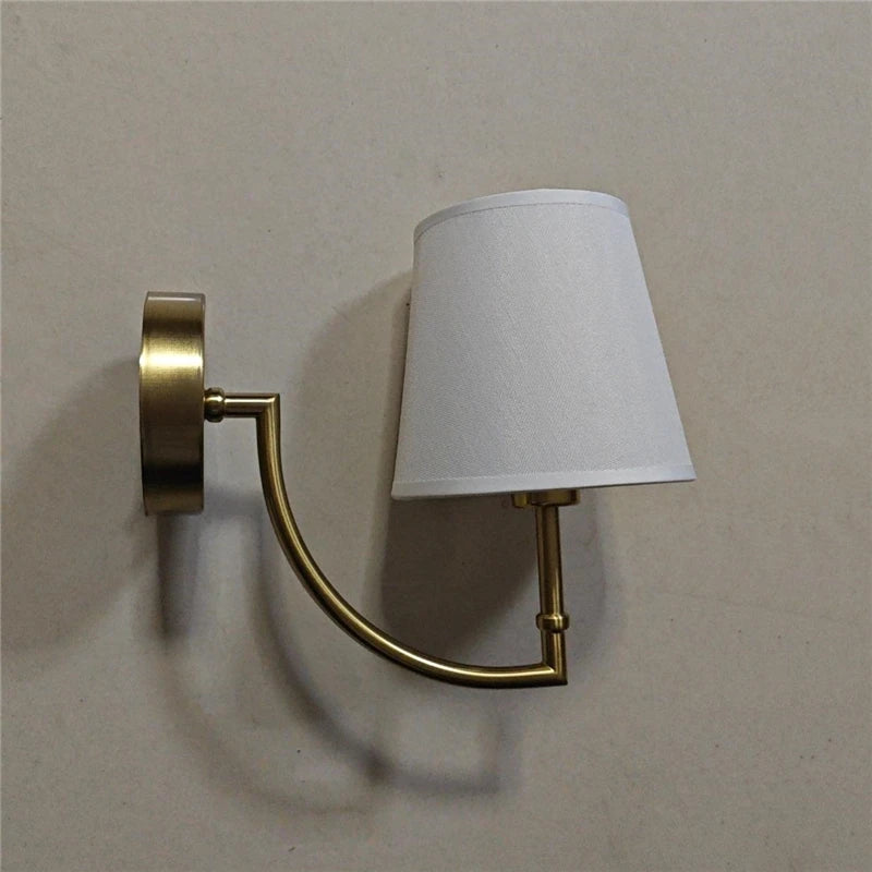 Minimalist nordic linen wall light for modern decor - vue 6 sur 11