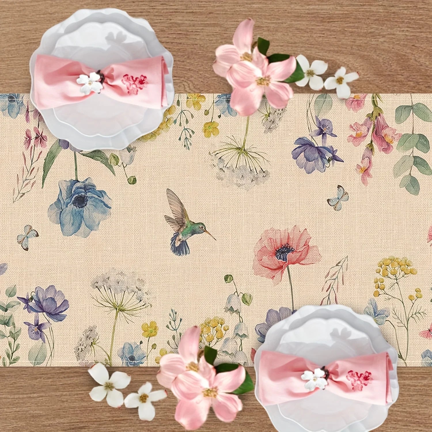 Chemin de table floral aquarelle papillons style printanier - vue 4 sur 7