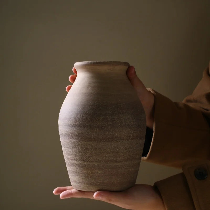 vase rétro en céramique fait main pour décoration fleurs séchées - vue 5 sur 6