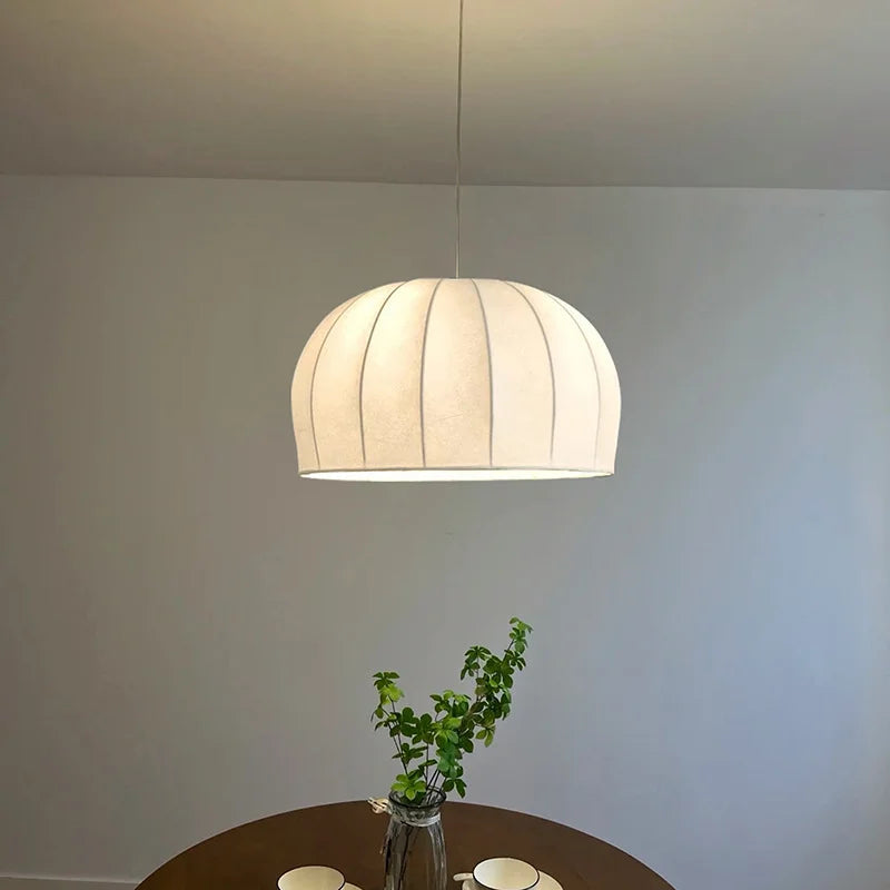 suspension nordique wabi-sabi en cocon de soie décorative - vue 3 sur 9