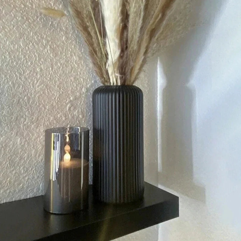 vase en plastique rayé pour arrangement floral décoratif - vue 6 sur 10