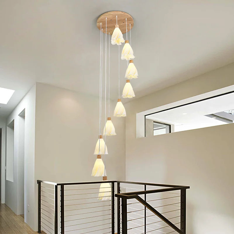 lustre long en bois massif style nordique pour villa - vue 5 sur 11