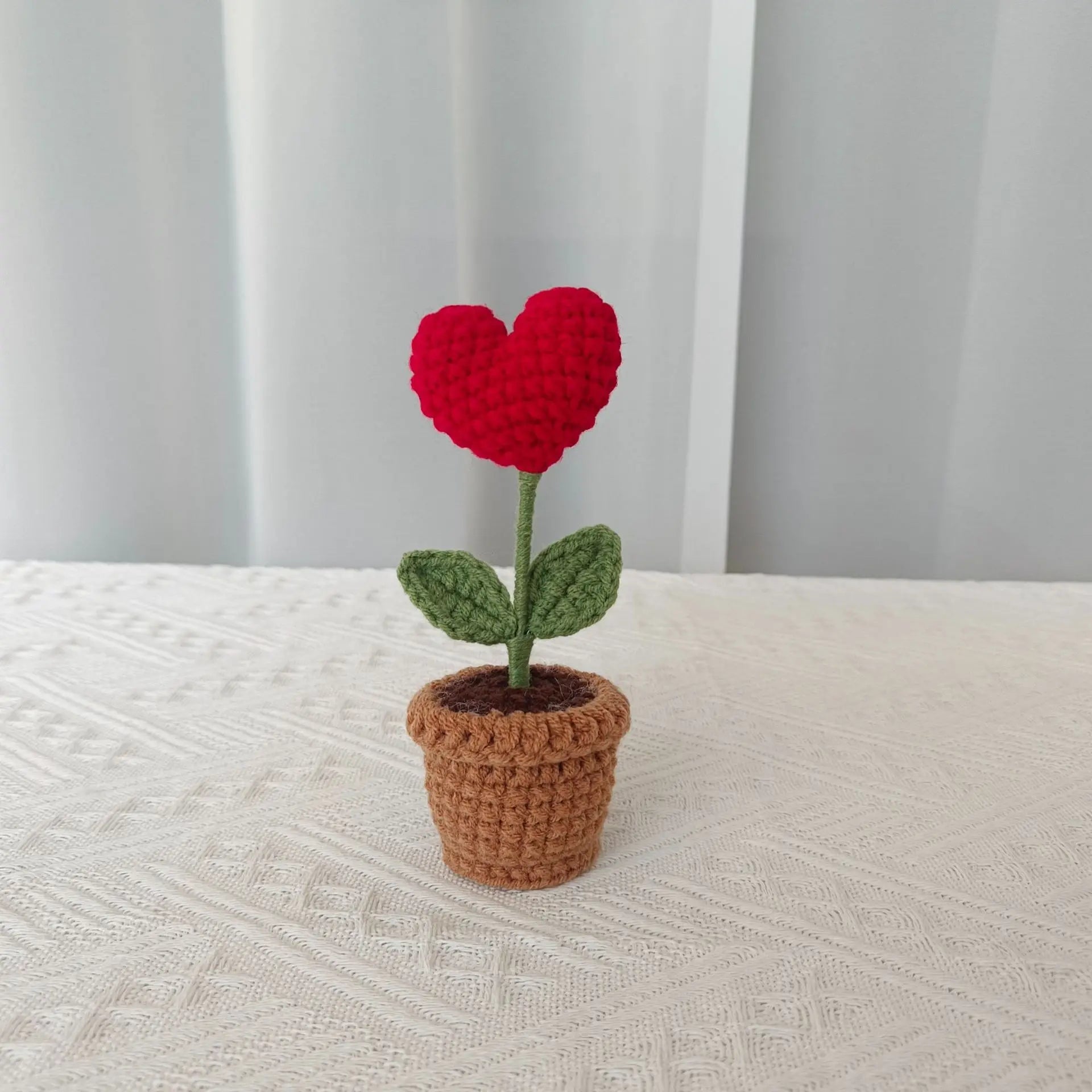plante en pot tricotée à la main pour cadeau décoratif de saint valentin - vue 15 sur 19