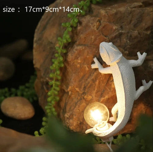 lampe de table led mignon lézard nordique en résine - vue 10 sur 11