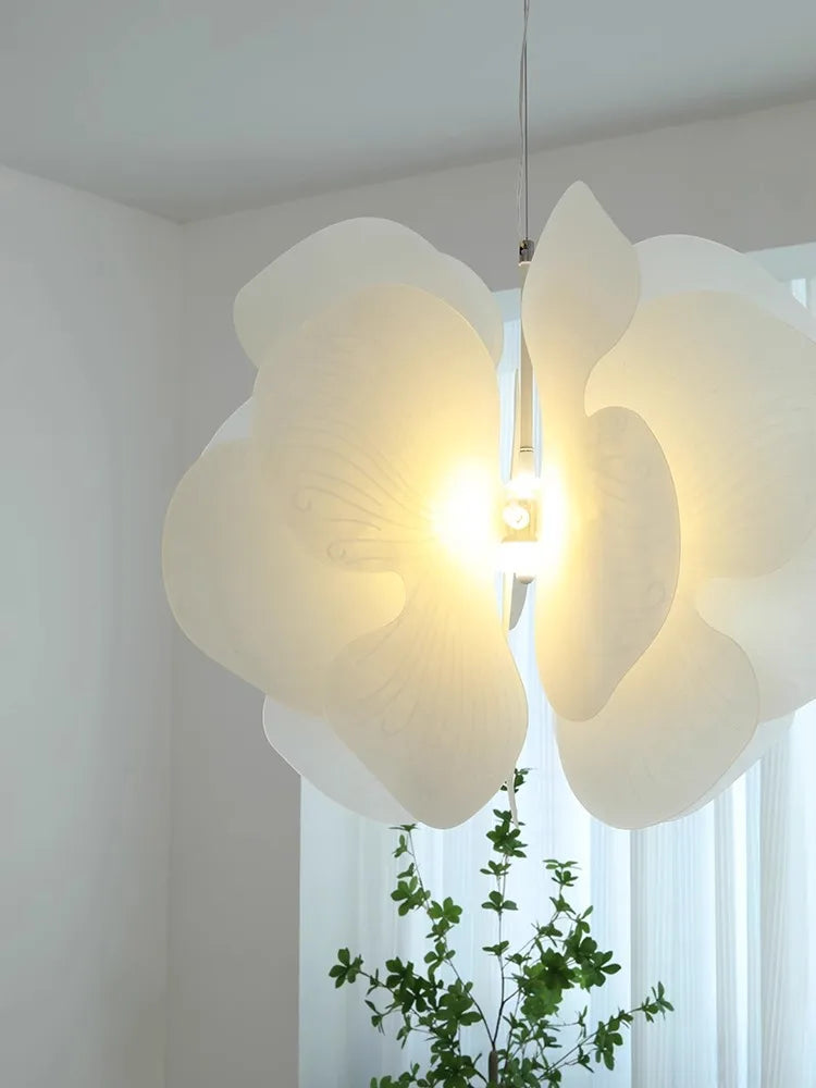 lustre en acrylique avec suspension led papillon nordique - vue 6 sur 7