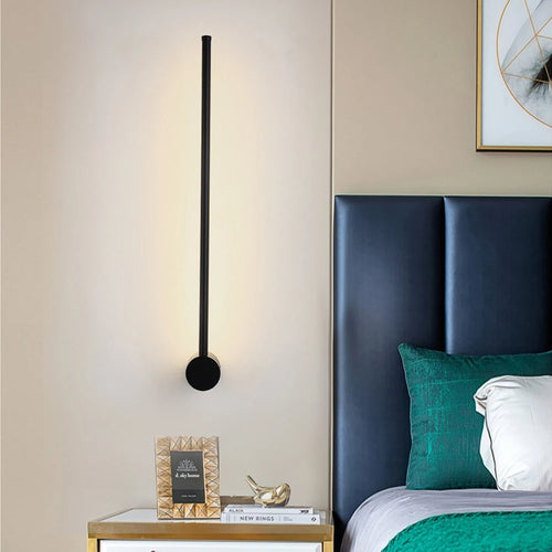 Minimalist long strip LED wall light for indoor decoration - vue 4 sur 7