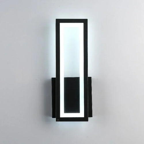 Modern minimalist wall light for elegant interior decor - vue 2 sur 11