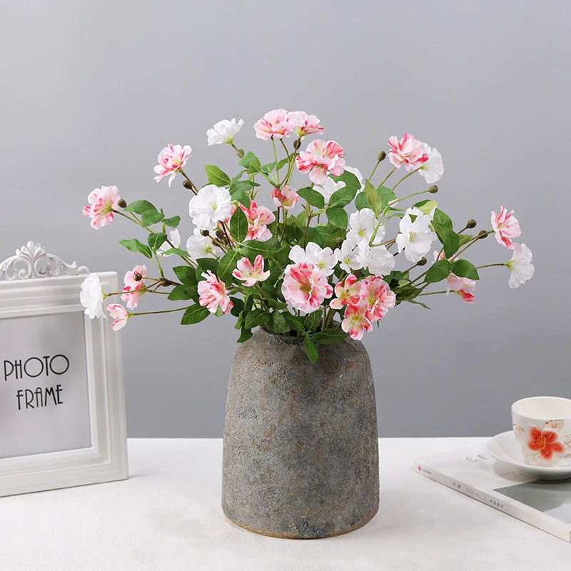 Realistic small silk flowers for decorations and events - vue 5 sur 13