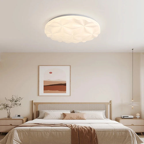 Minimalist Nordic ceiling light creative design for modern interiors - vue 4 sur 8