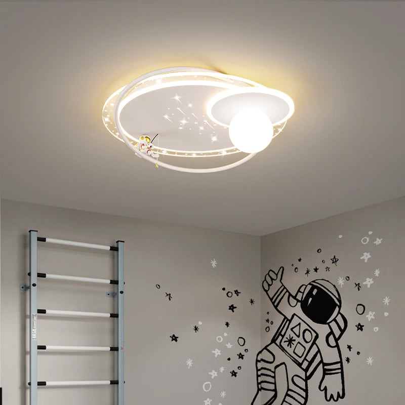 Modern minimalist astronaut planet decorative ceiling light for children - vue 3 sur 12