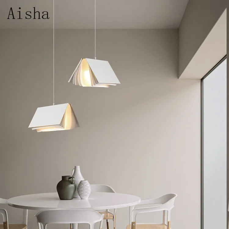 suspension créative en forme de livre pour décoration intérieure et extérieure - vue 5 sur 10