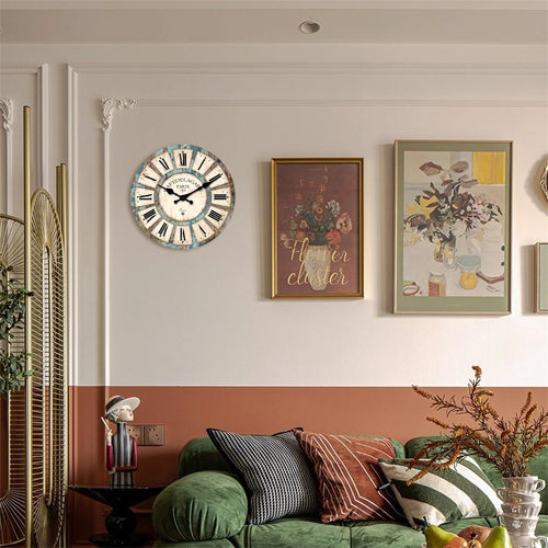 A Country Retro Style Wooden Round Wall Clock, Wooden Texture Design Wall Clock, Silent and Non-Drip, Battery Powered Decorative Clock for Home Kitchen, Living Room, Office, Bathroom, Bedroom 11.2inch Inches 15.6inch Inches ( - vue 6 sur 7