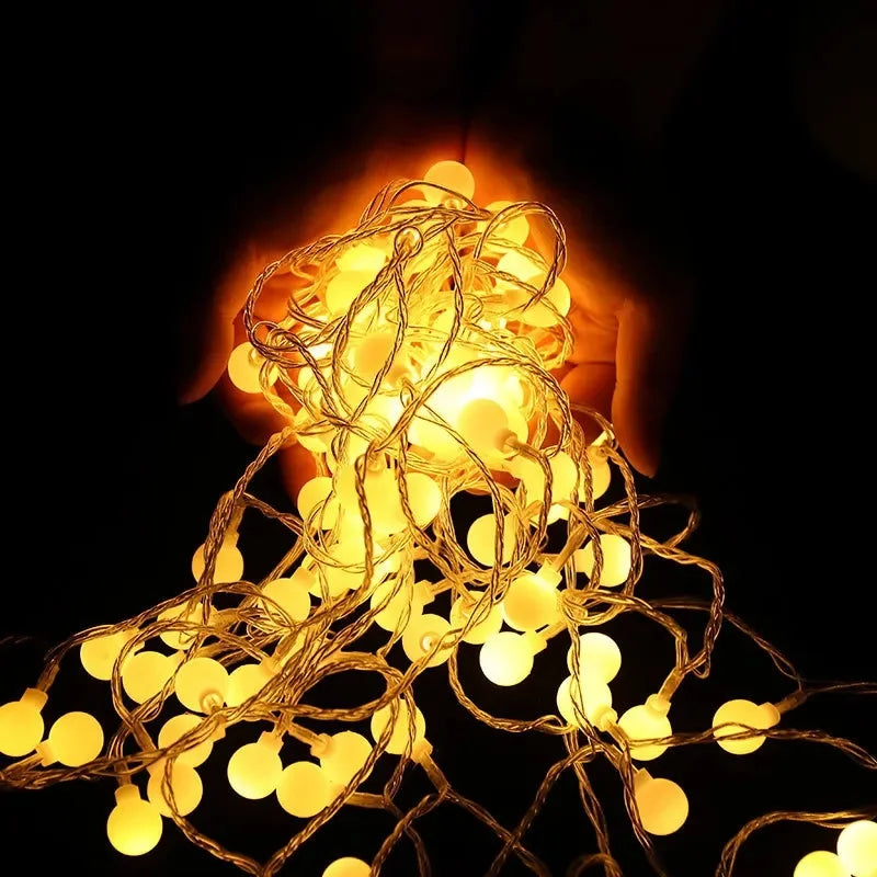 guirlande lumineuse led à boules pour mariage jardin et fêtes - vue 4 sur 9