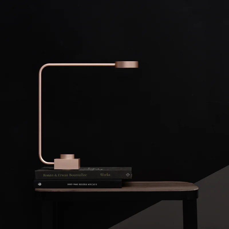 Lampe de bureau de lecture nordique postmoderne minimaliste