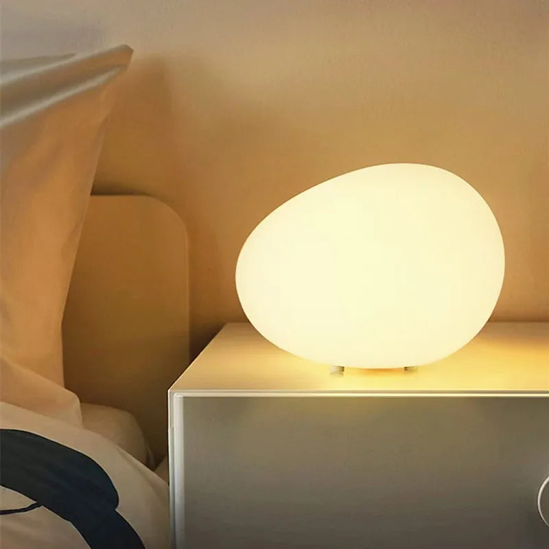 Nouvelle veilleuse LED Pebble