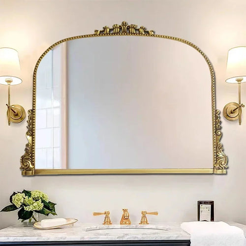 miroir mural vintage artisanal pour décoration intérieure élégante