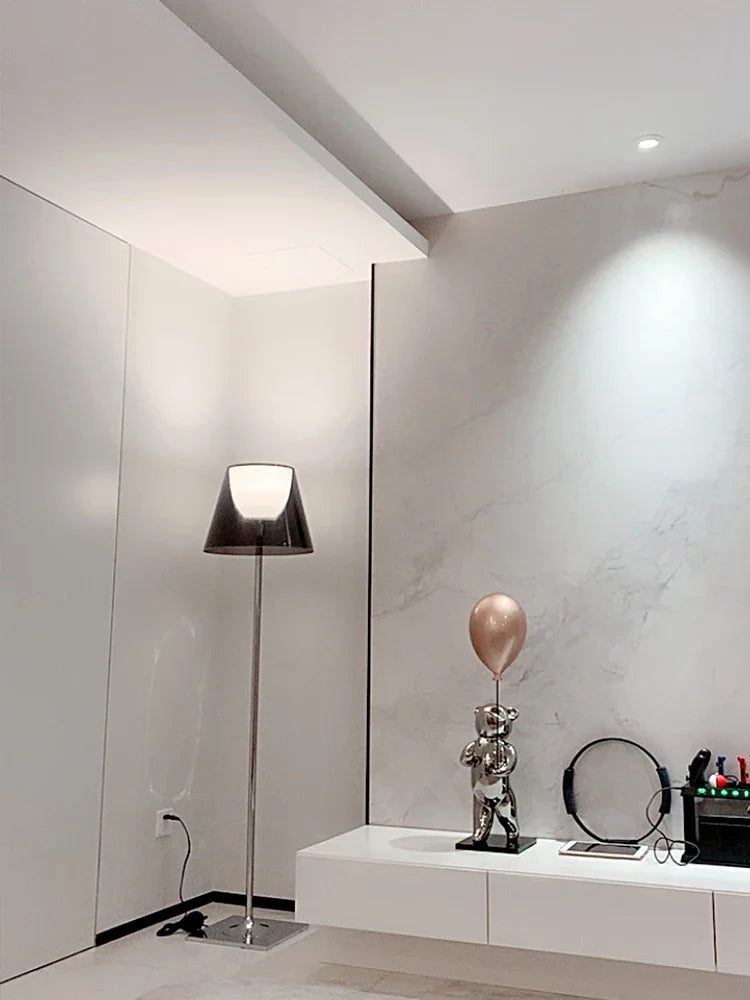 lampadaire moderne en acier inoxydable avec abat-jour acrylique led - vue 4 sur 8