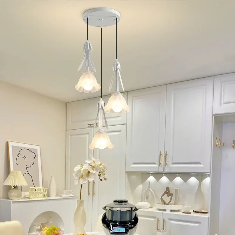 lustre suspendu à led en verre blanc laiteux à 3 têtes - vue 4 sur 12
