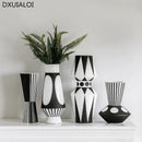 vase créatif nordique style abstrait pour arrangement floral