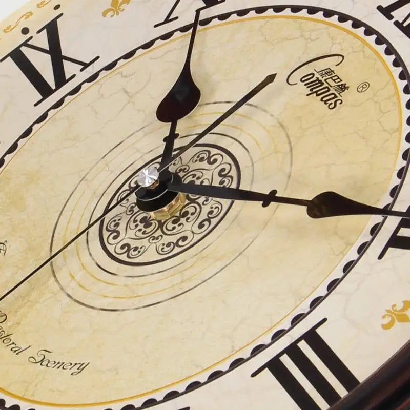 horloge murale rétro silencieuse classique en abs quartz - vue 5 sur 7