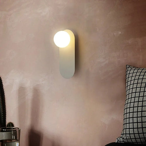 Minimalist nordic LED glass wall light in orange - vue 7 sur 9