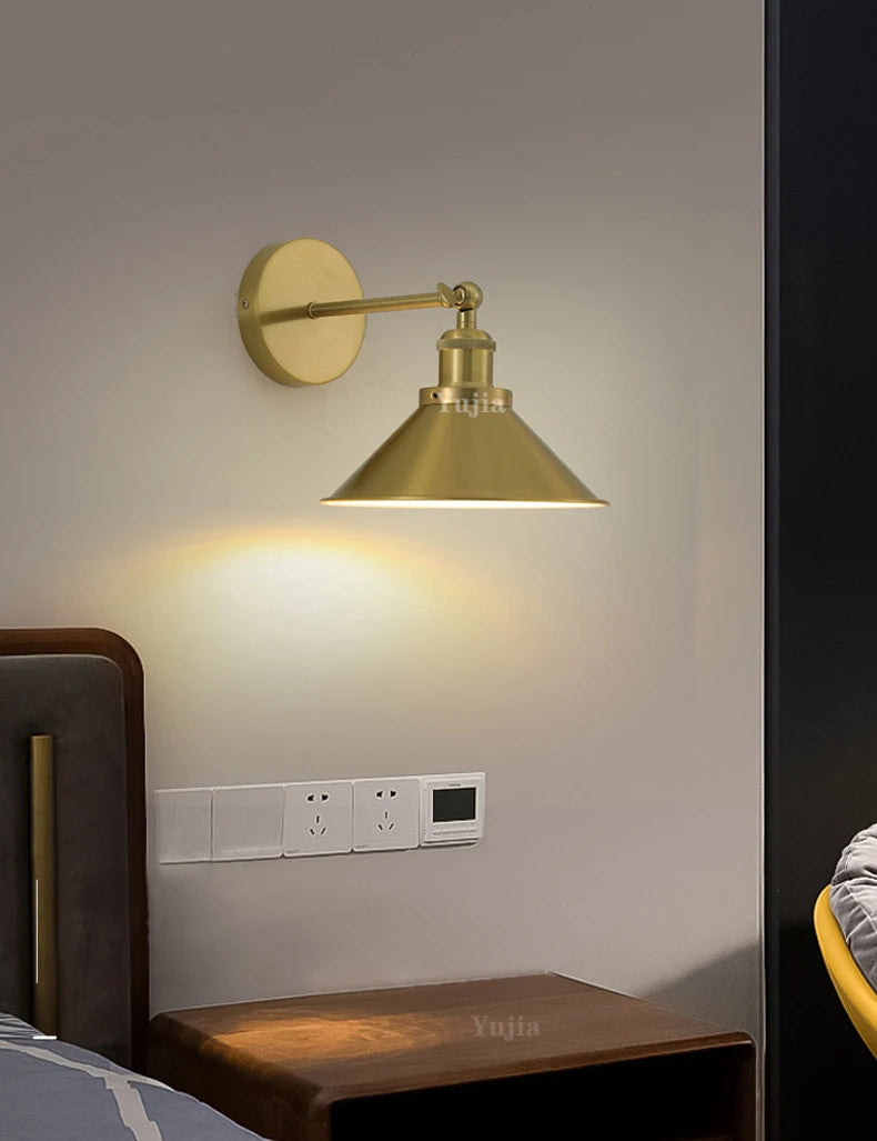 applique murale rétro réglable en fer et laiton décorative à LED - vue 7 sur 8