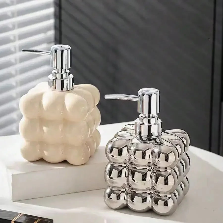 distributeur de savon liquide en céramique pour la salle de bain - vue 2 sur 6